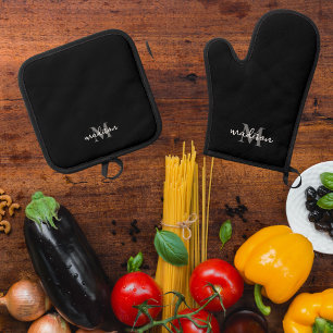 Monogram Initial Name Black  Oven Mitt & Pot Holder Set