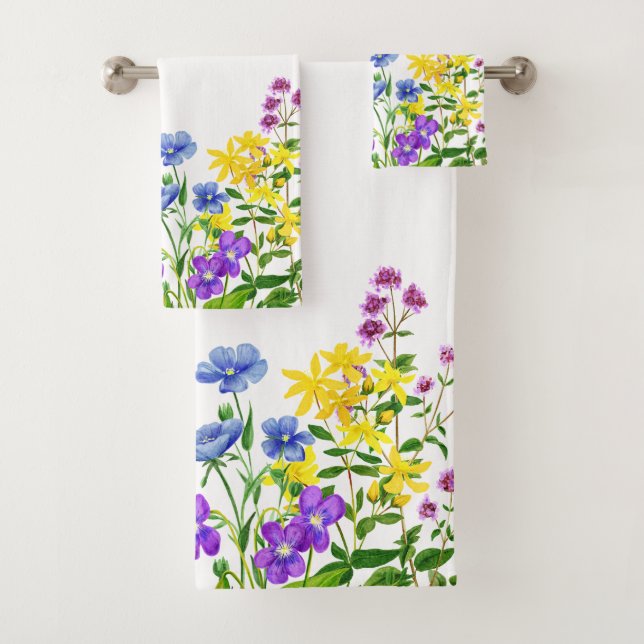 Monogramed Watercolor Wild Flowers Bath Towel Set (Insitu)