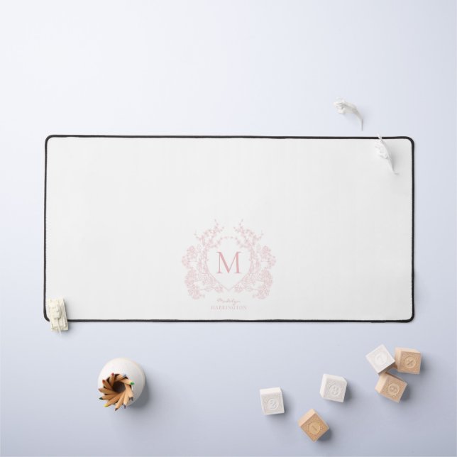 Monogramme de poitrine florale rose pâle classique (Tableau pour enfants)