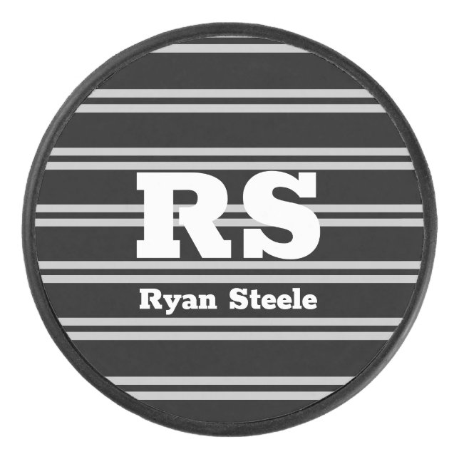 Monogramme et nom blanc en gras, Lt Gris sur noir (Devant)