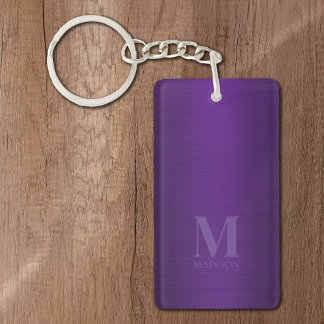 Monogramme métallique violet