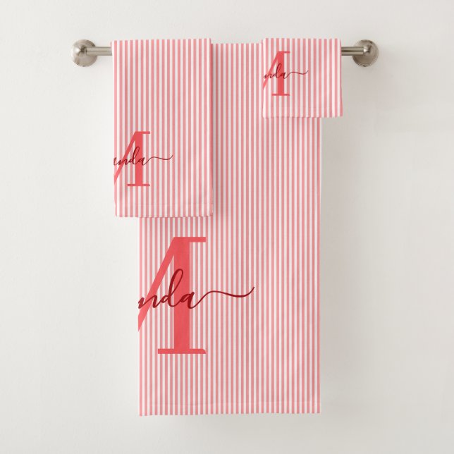 Monogramme Personnalisé Rayures Rouges et Blanches (En situation)