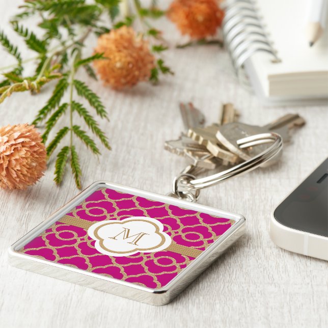 Monogrammed Fuchsia Pink Gold Moroccan Keychain (Side)