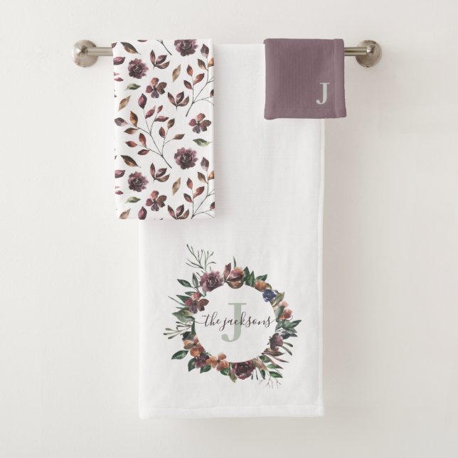 Monogrammed Watercolor Floral Towel Set (Insitu)
