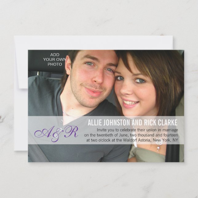 Monogrammes violets modernes Invitations de mariag (Devant)