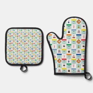 monopoly cardboard game night oven mitt & pot holder set