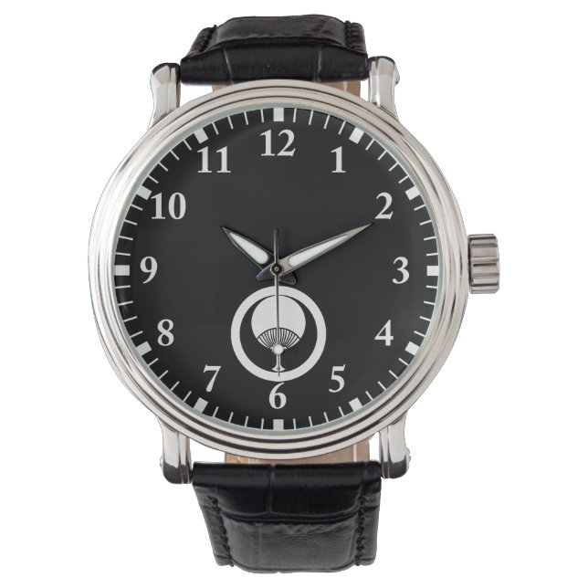 MONTRE 丸に団扇 (devant)