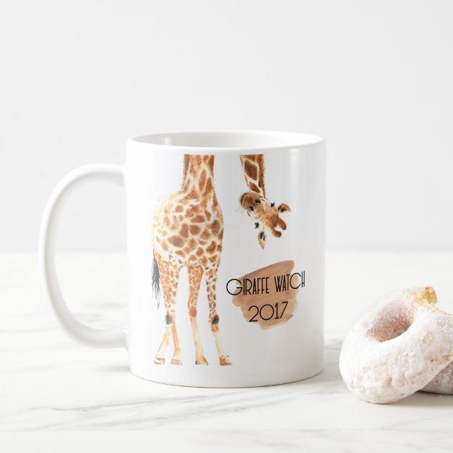 Montre 2017 de girafe - regard de la tasse (Avec donut)