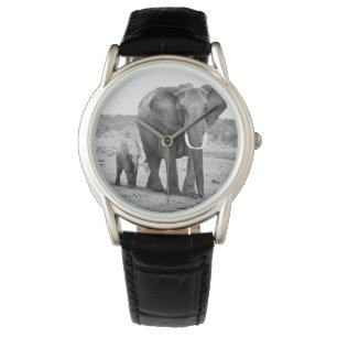 Montre African Elephant & Calves   Kenya