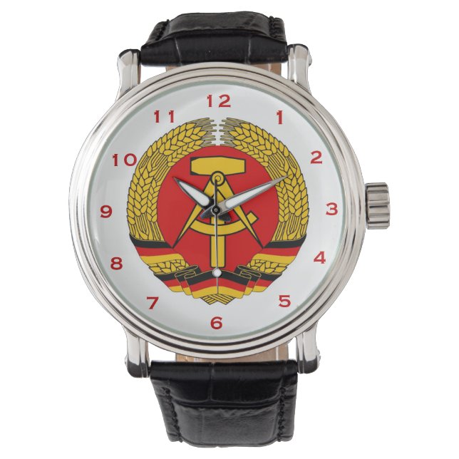 Montre Allemagne de l'Est* Wistwatch (devant)