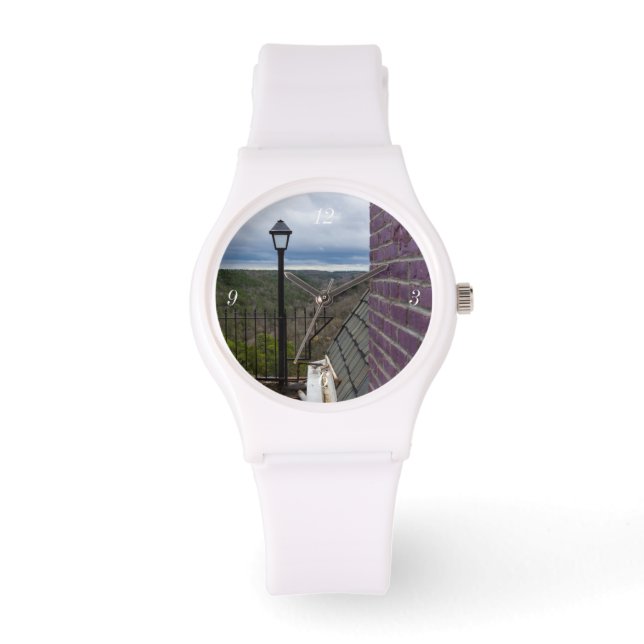 Montre Au-Delà Du Croissant (Recto)