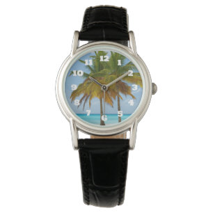 Montre Beaux palmiers sur une plage tropicale