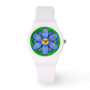 Montre Blue Daisy Flower on Green Beautiful