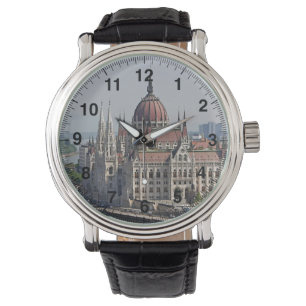 Montre Budapest parlement côté sud, Hongrie