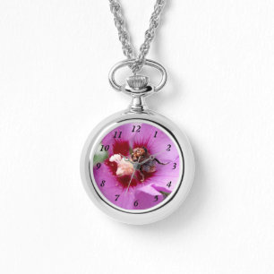 Montre Bumblebebe sur la fleur d'Hibiscus