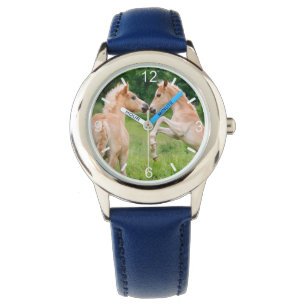 Montre Clockface arrière d'amis mignons de poulains de