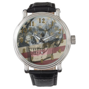 Montre Crâne grinçant sur le drapeau américain de styl