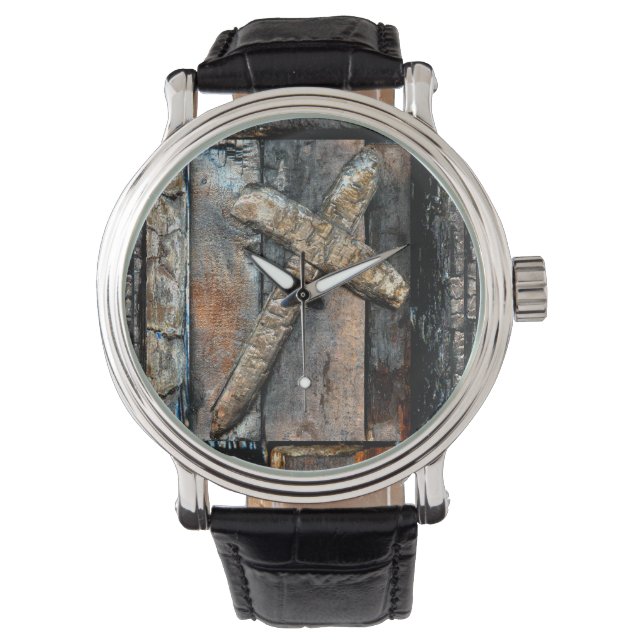 Montre Croix de force (devant)