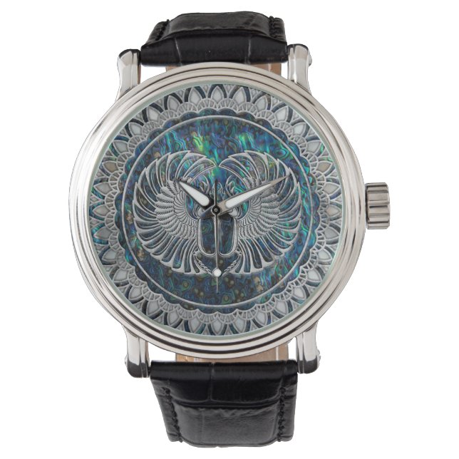 Montre Dendroctones égyptiens du dendroctone du pin ponde (devant)