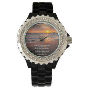 Montre Deutéronome 31:8 Océan chrétien avec un coucher de