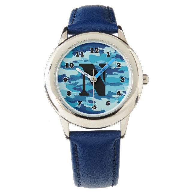 Montre du garçon avec motif camouflage bleu marine (devant)