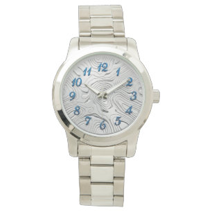 Montre fine avec cadran de style argent conçu 