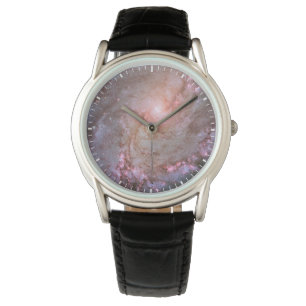 Montre Galaxie Spirale M83, Ablaze Avec Formation Star.