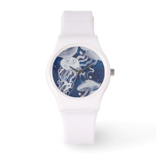 Montre Jellyfish sur Arrière - plan de la Marine