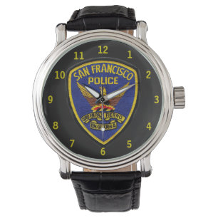 Montre La police de San Francisco observe
