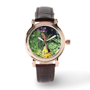 Montre Mandolin Et Iris Flower Garden