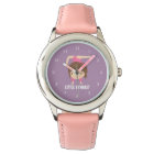 Mignonne petite gymnaste fille Gymnastique Pose