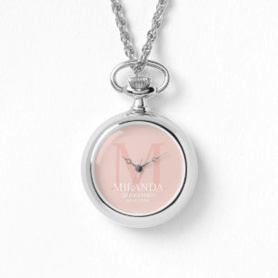 Montre Monogramme et nom de la servante d'accueil personn