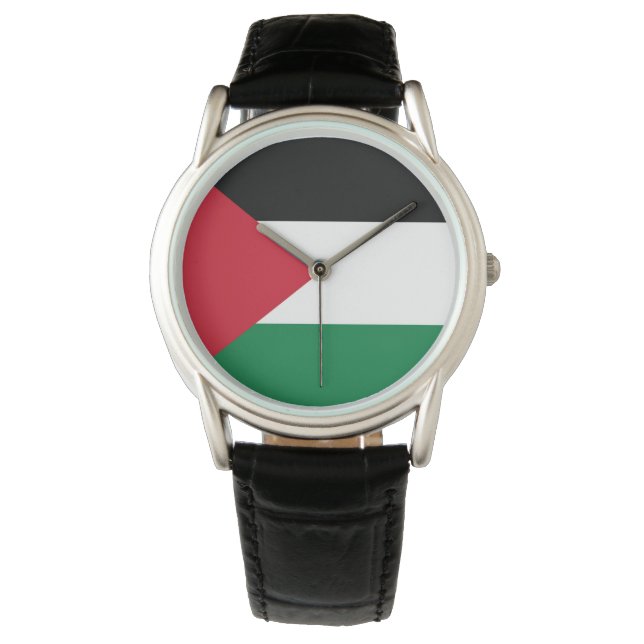 Montre officiellement le drapeau de l'État de Palestine (devant)