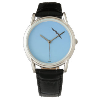 Montre Oiseau En Veille En Vol