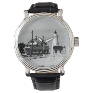 Montre Phare de point de crique