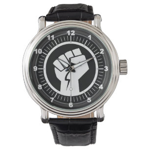 Montre Poing augmenté
