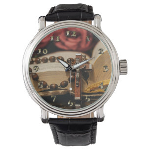 Montre Rosaire en bois avec Jésus sur Croix