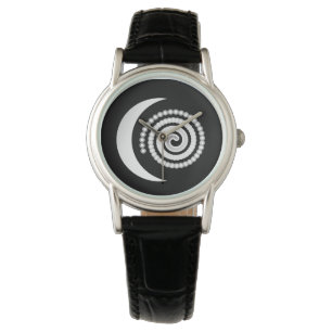 Montre Spirale argentée de lune sur le noir