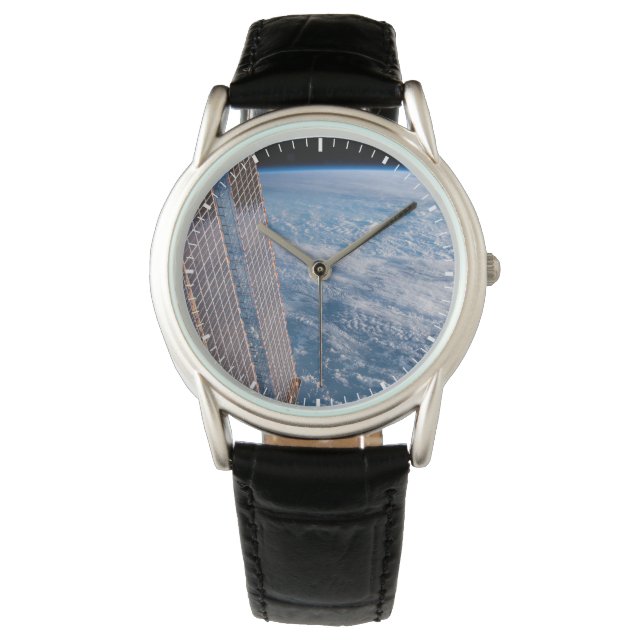 Montre Tasman Et Mer De Corail Recouvertes De Nuages. (devant)