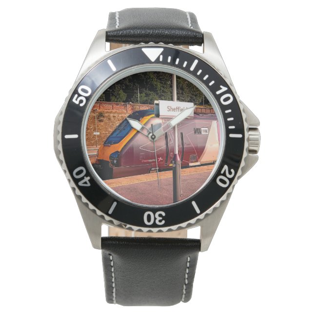 Montre Train Maroon (devant)