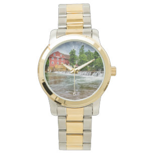 Montre Usine d'aigle de guerre et cascade