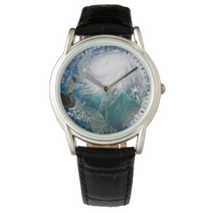 Montre Vue De L'Ouragan Dorian.