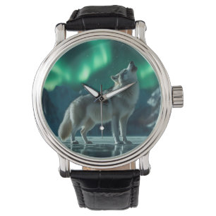 Montre Wolf Howling Under the Northern Lights