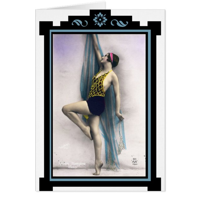 Montrez la danseuse de fille (Devant)