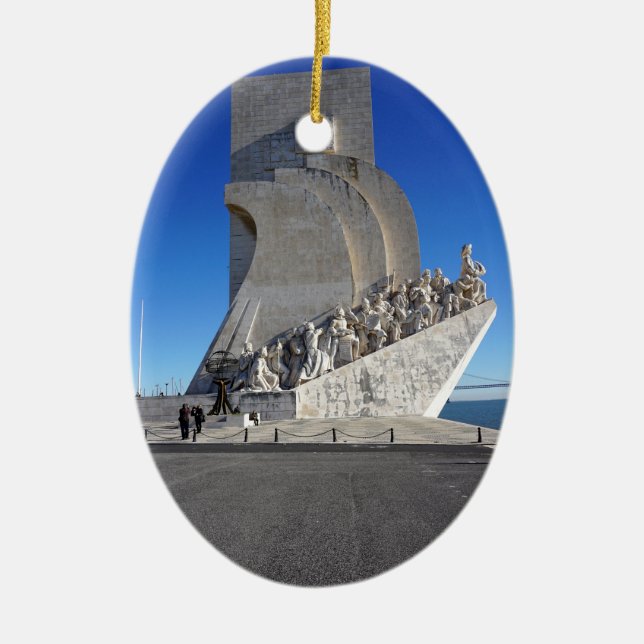 Monument to Discoveries 2 | Padrão Descobrimentos Ceramic Ornament (Front)
