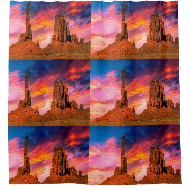 Monument Valley (Front)