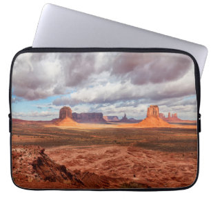 Monument valley landscape, AZ Laptop Sleeve