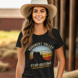 Monument Valley Retro Scenery Utah T-Shirt