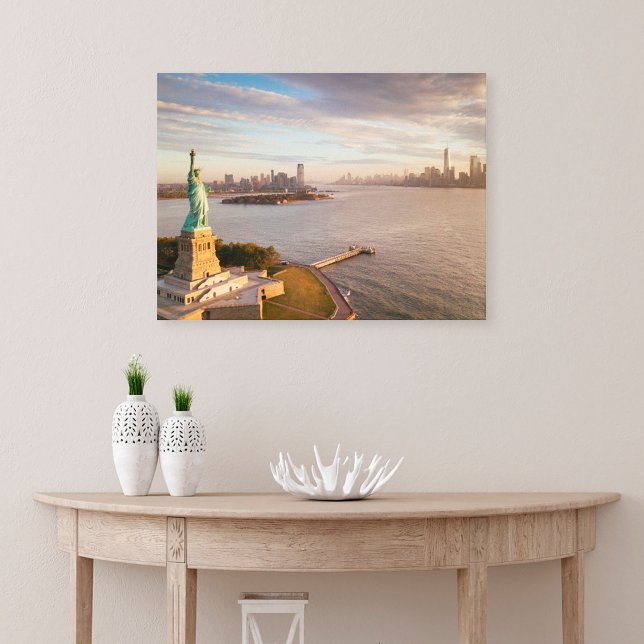 Monuments | Statue of Liberty Canvas Print (Creator Uploaded)