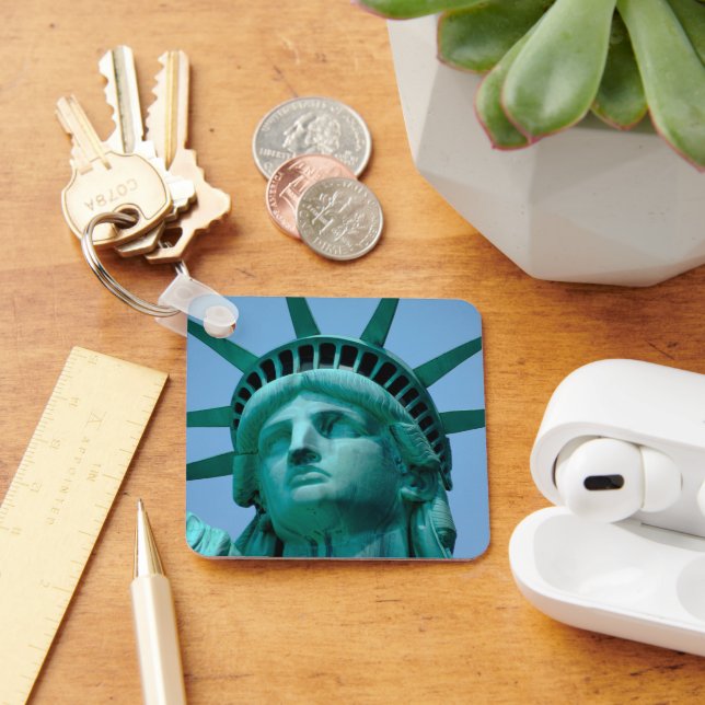 Monuments | Statue of Liberty Face Keychain (Desk)